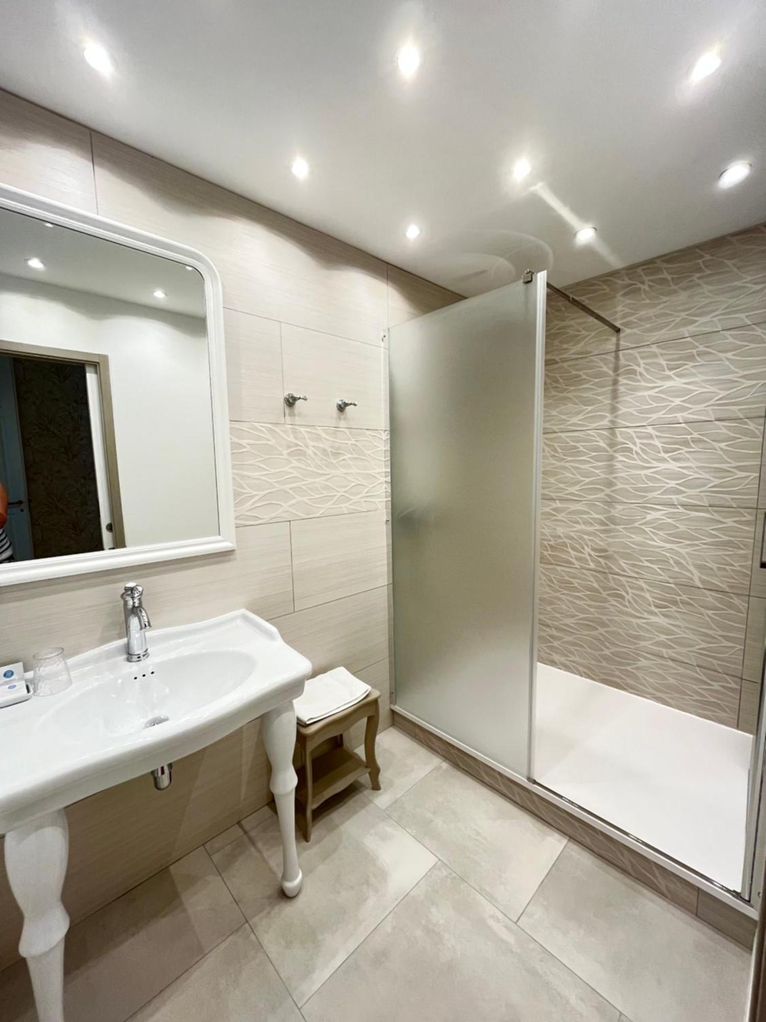 Le Coeur De La Bastide - Adult Only Bed & Breakfast การ์กาซอน ภายนอก รูปภาพ