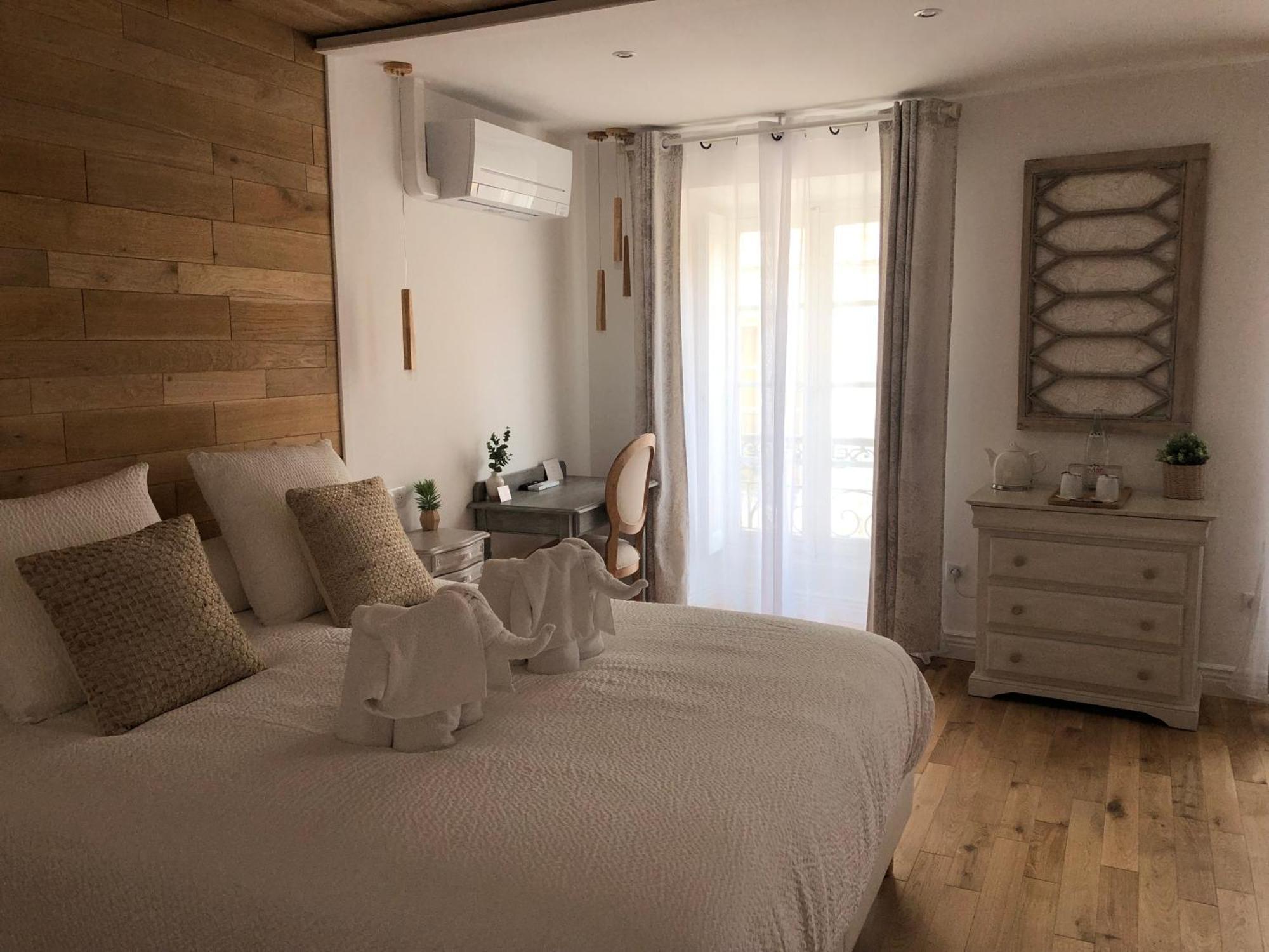 Le Coeur De La Bastide - Adult Only Bed & Breakfast การ์กาซอน ภายนอก รูปภาพ