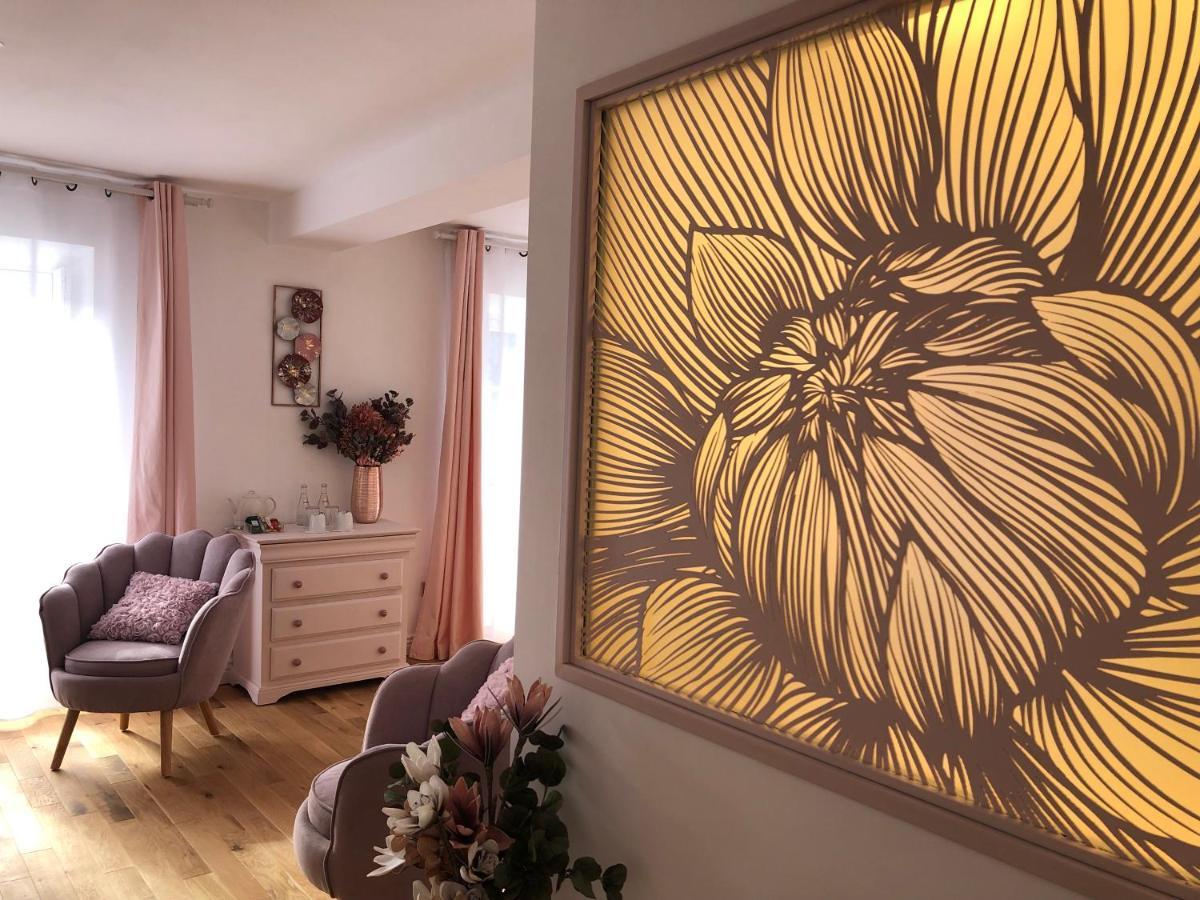 Le Coeur De La Bastide - Adult Only Bed & Breakfast การ์กาซอน ภายนอก รูปภาพ
